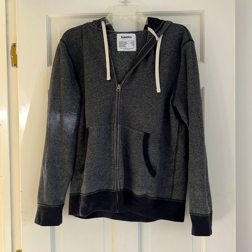 Gray Zip-Up Hoodie. Size L.